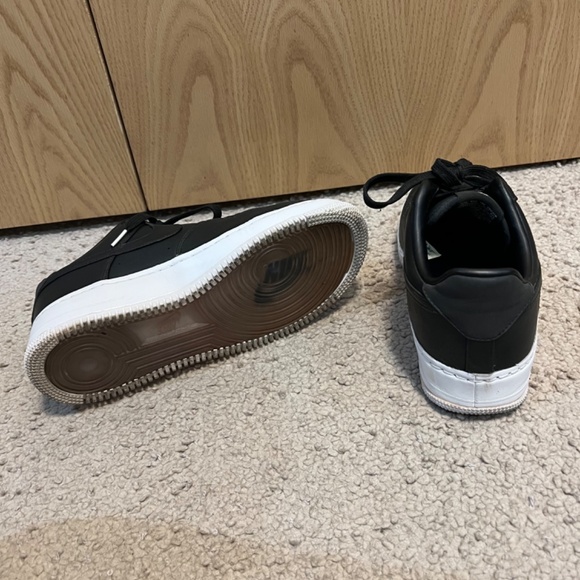 SOLD BRAND NEW BLACK and WHITE Nike Air Forces - Picture 9 of 11